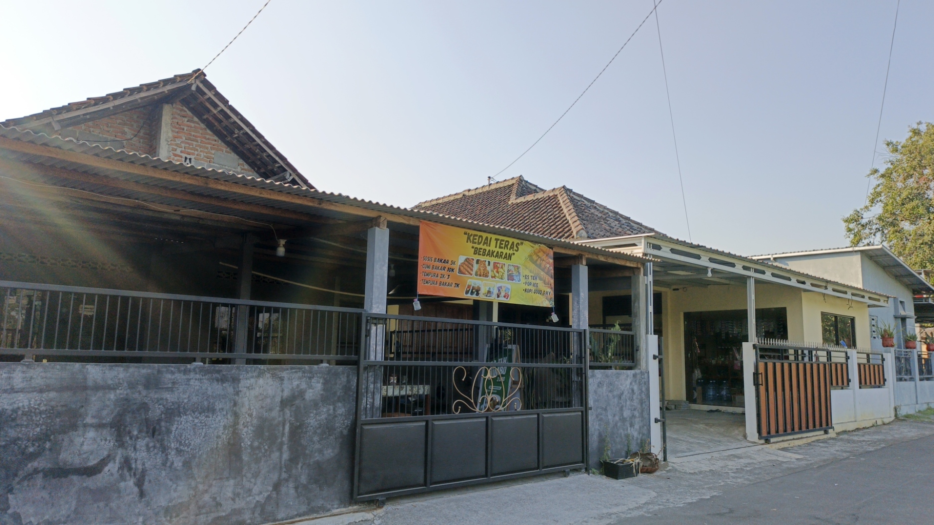 Kedai Teras Bebakaran