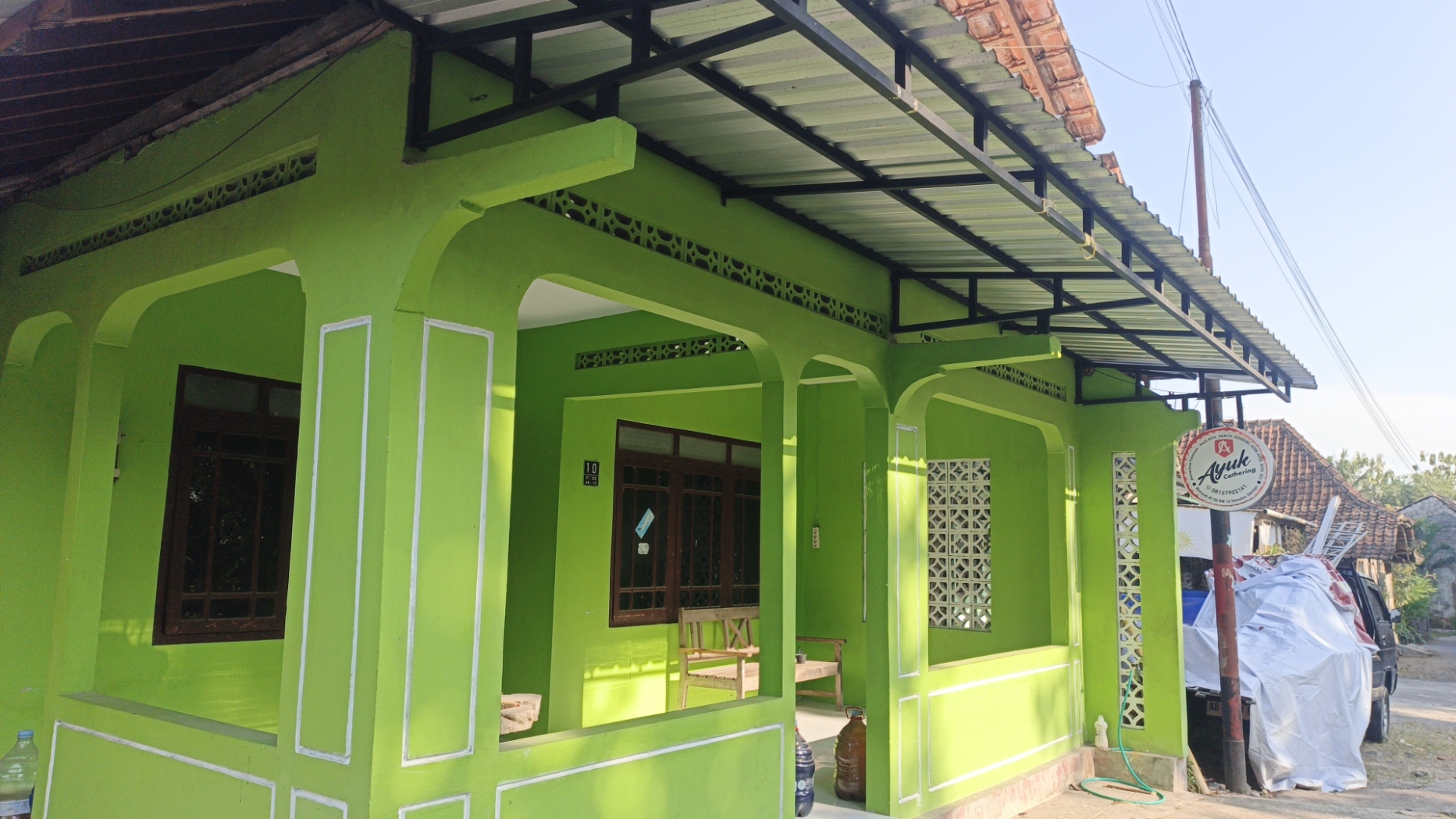 Ayuk Cathering